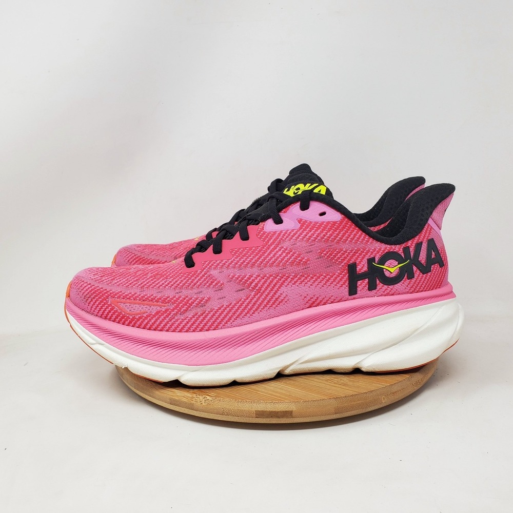 Hoka One One Clifton 9 Running Shoes Womens 9 Pink Lace Up Comfort Sneaker